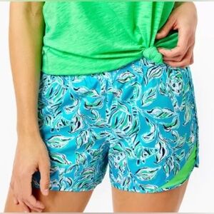 Lilly Pulitzer Luxletic Ocean Trail 4" Woven Short